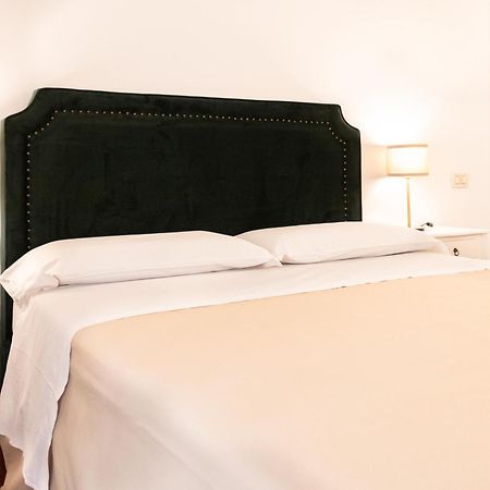 Charme & Chic San Giacomo Ρώμη Εξωτερικό φωτογραφία